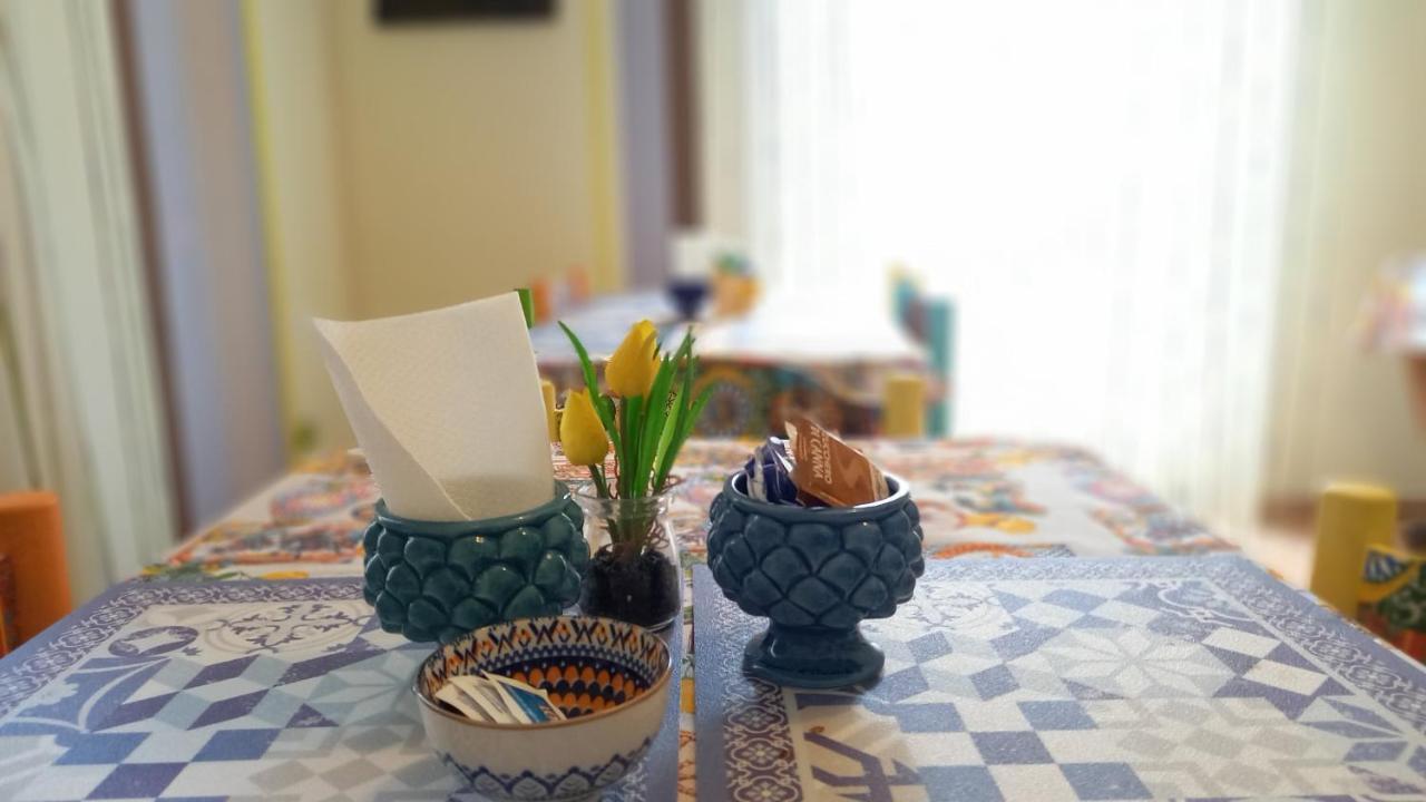 Bed&Book Palazzo Cutelli Bed and Breakfast Παλέρμο Εξωτερικό φωτογραφία