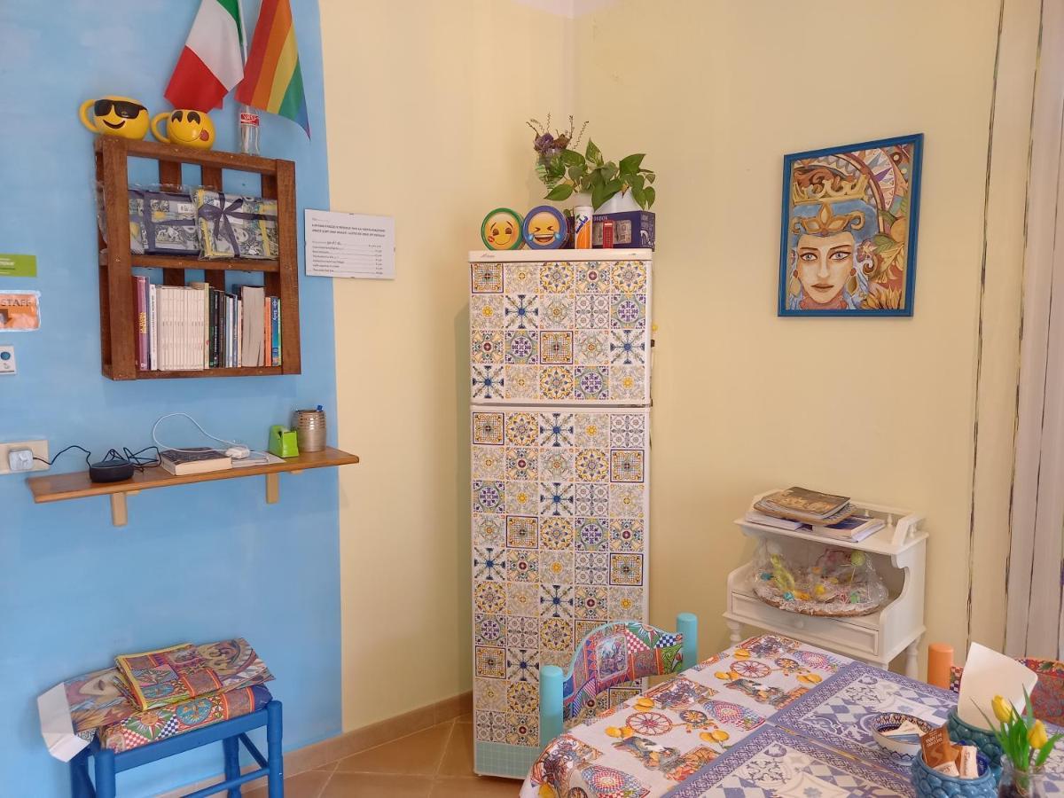 Bed&Book Palazzo Cutelli Bed and Breakfast Παλέρμο Εξωτερικό φωτογραφία