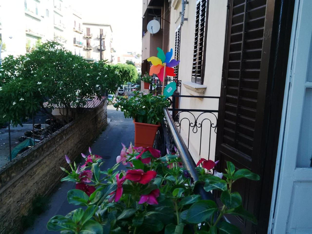 Bed&Book Palazzo Cutelli Bed and Breakfast Παλέρμο Εξωτερικό φωτογραφία